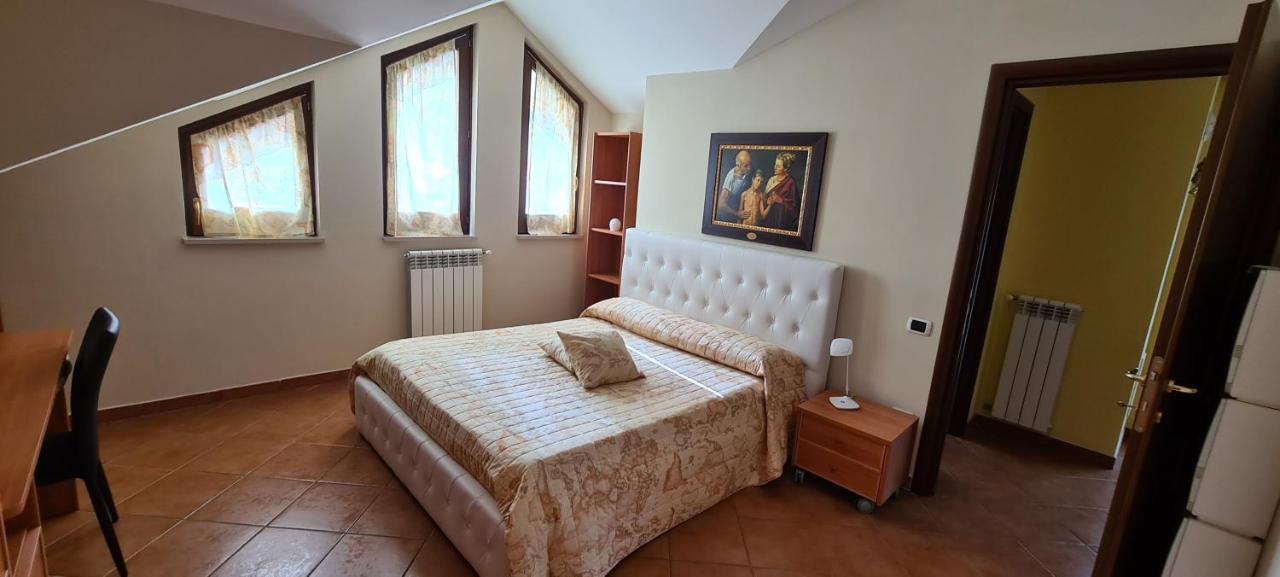 B&B Rossella Montoro Inferiore Екстер'єр фото