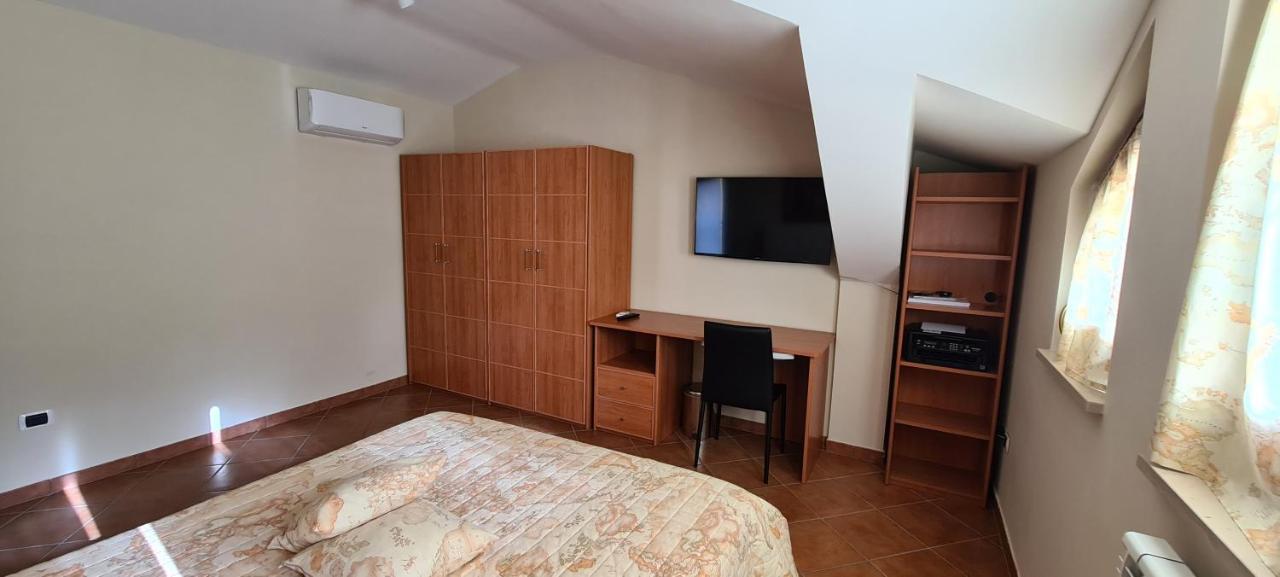 B&B Rossella Montoro Inferiore Екстер'єр фото