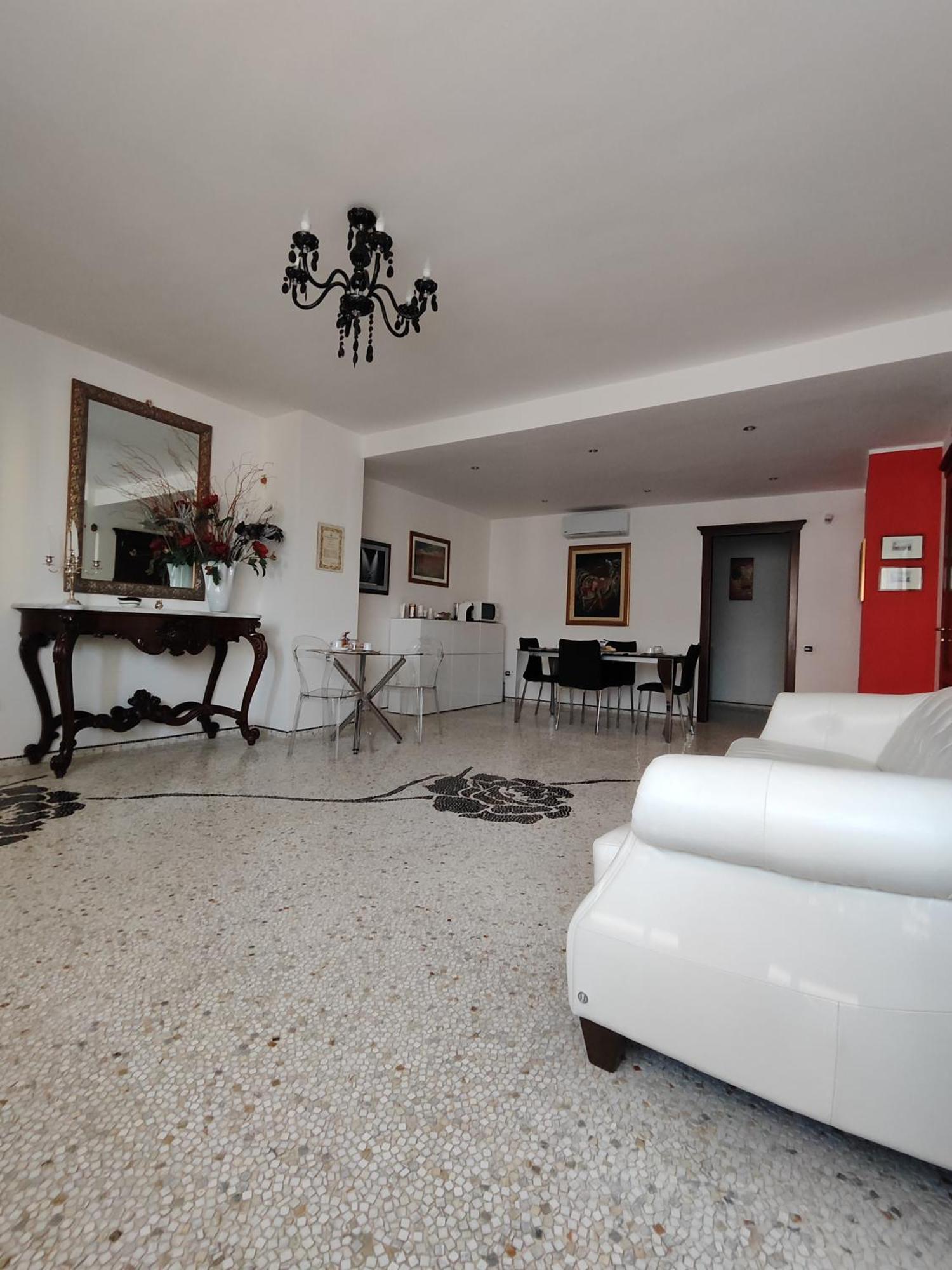 B&B Rossella Montoro Inferiore Екстер'єр фото