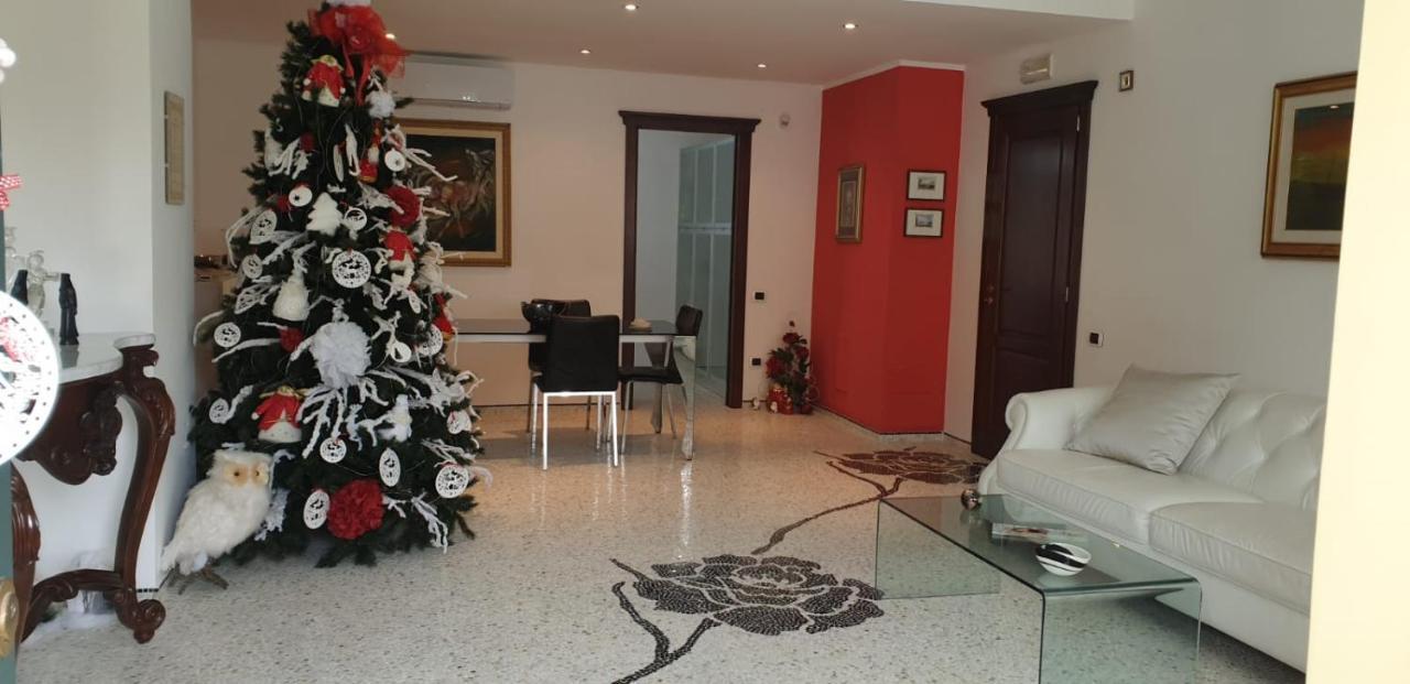 B&B Rossella Montoro Inferiore Екстер'єр фото